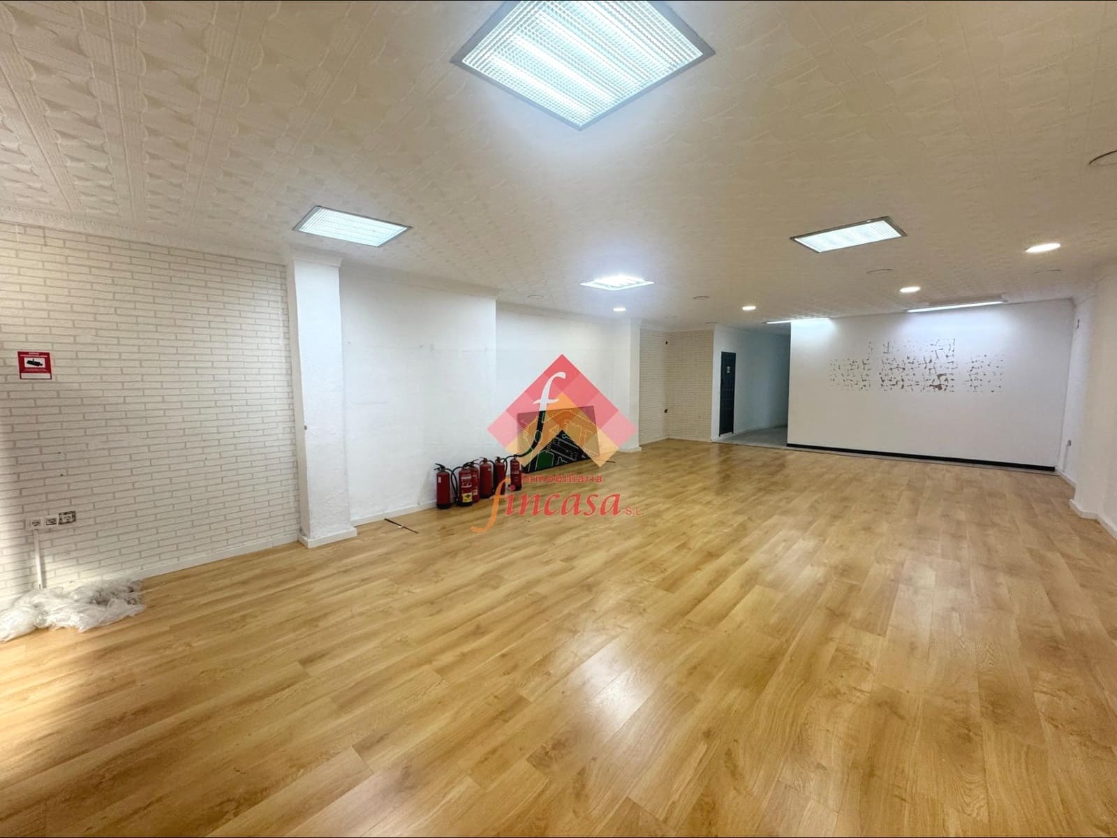 Commercial for rent in Ronda - € 1,200 (Ref: 10155786)