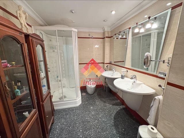 4 camera da letto Appartamento in vendita in Ronda con garage - 320.000 € (Rif: 10159737)