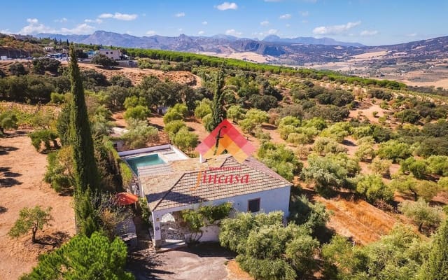 4 chambre Finca/Maison de Campagne à vendre à Ronda avec piscine garage - 425 000 € (Ref: 10159739)