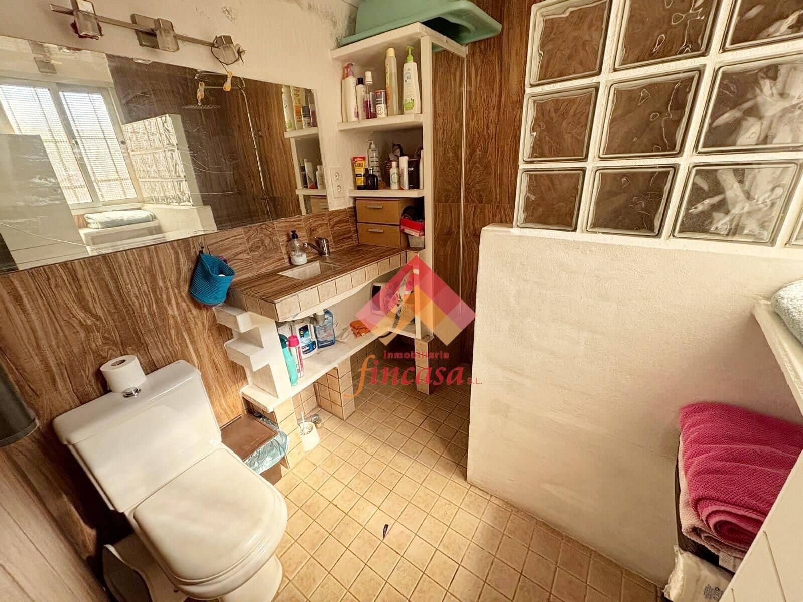 5 slaapkamer Huis te koop in Arriate met garage - € 159.000 (Ref: 10173982)