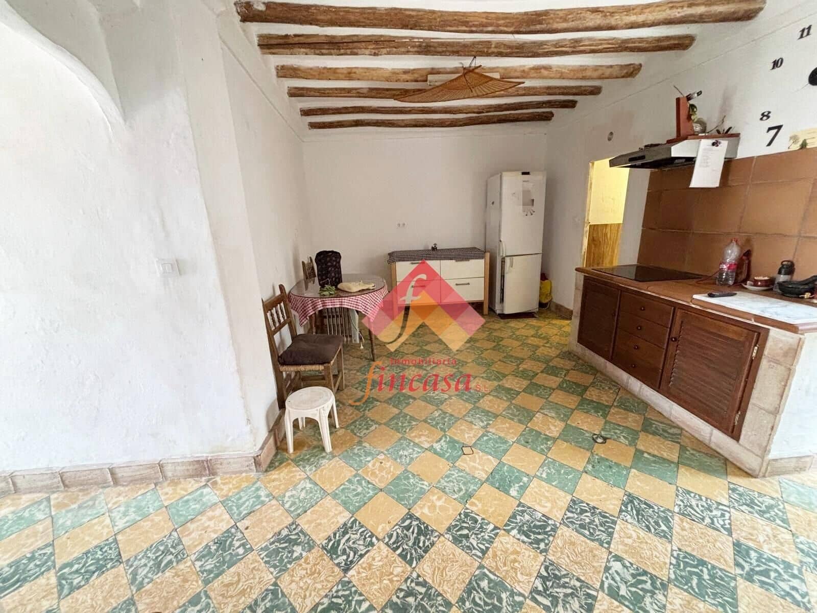 5 slaapkamer Huis te koop in Arriate met garage - € 159.000 (Ref: 10173982)