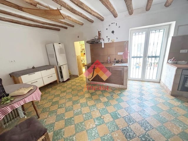 5 sovrum Hus till salu i Arriate med garage - 159 000 € (Ref: 10173982)