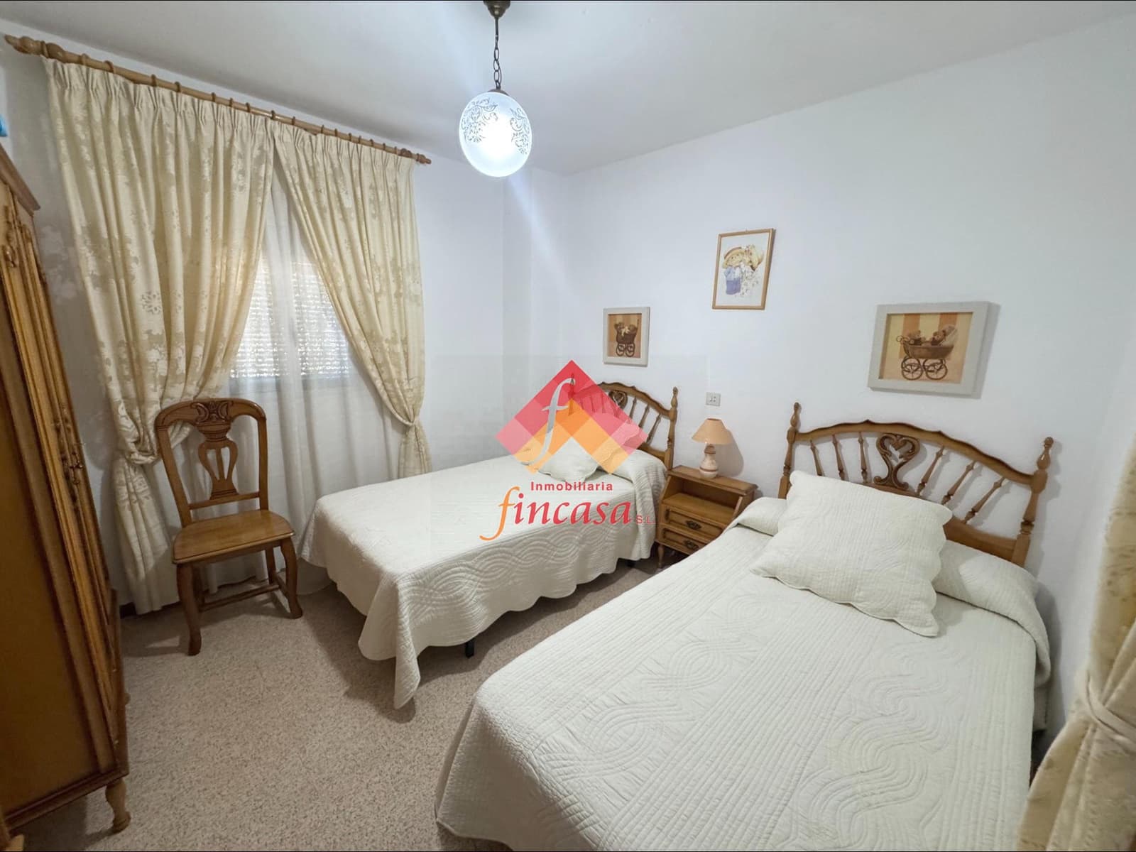 Chalet de 5 habitaciones en Ronda en venta con garaje - 360.000 € (Ref: 10177187)