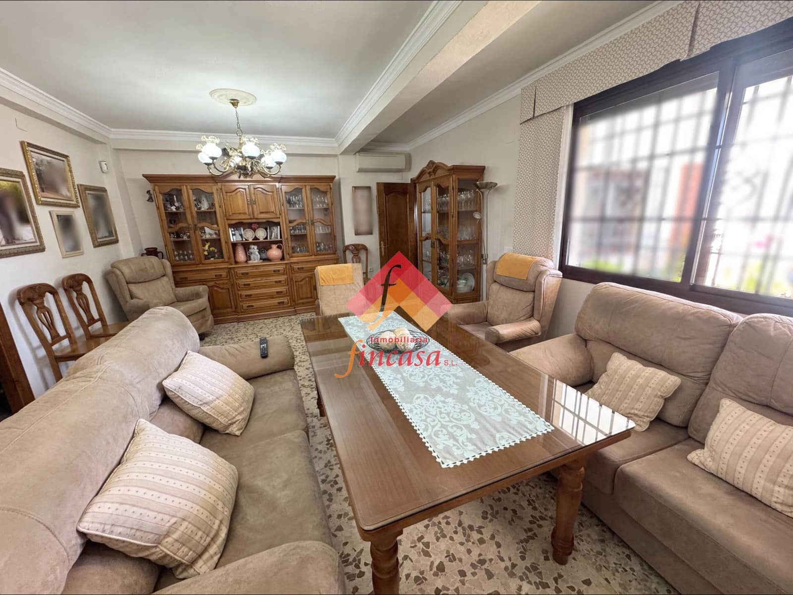 Chalet de 5 habitaciones en Ronda en venta con garaje - 360.000 € (Ref: 10177187)