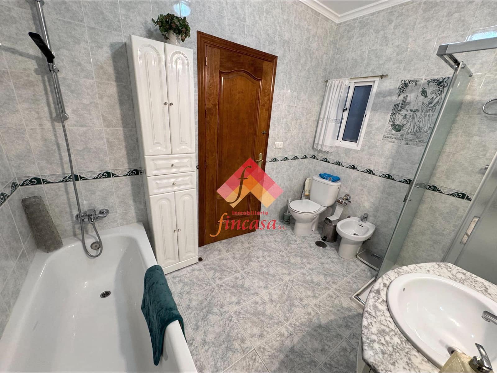 Chalet de 5 habitaciones en Ronda en venta con garaje - 360.000 € (Ref: 10177187)