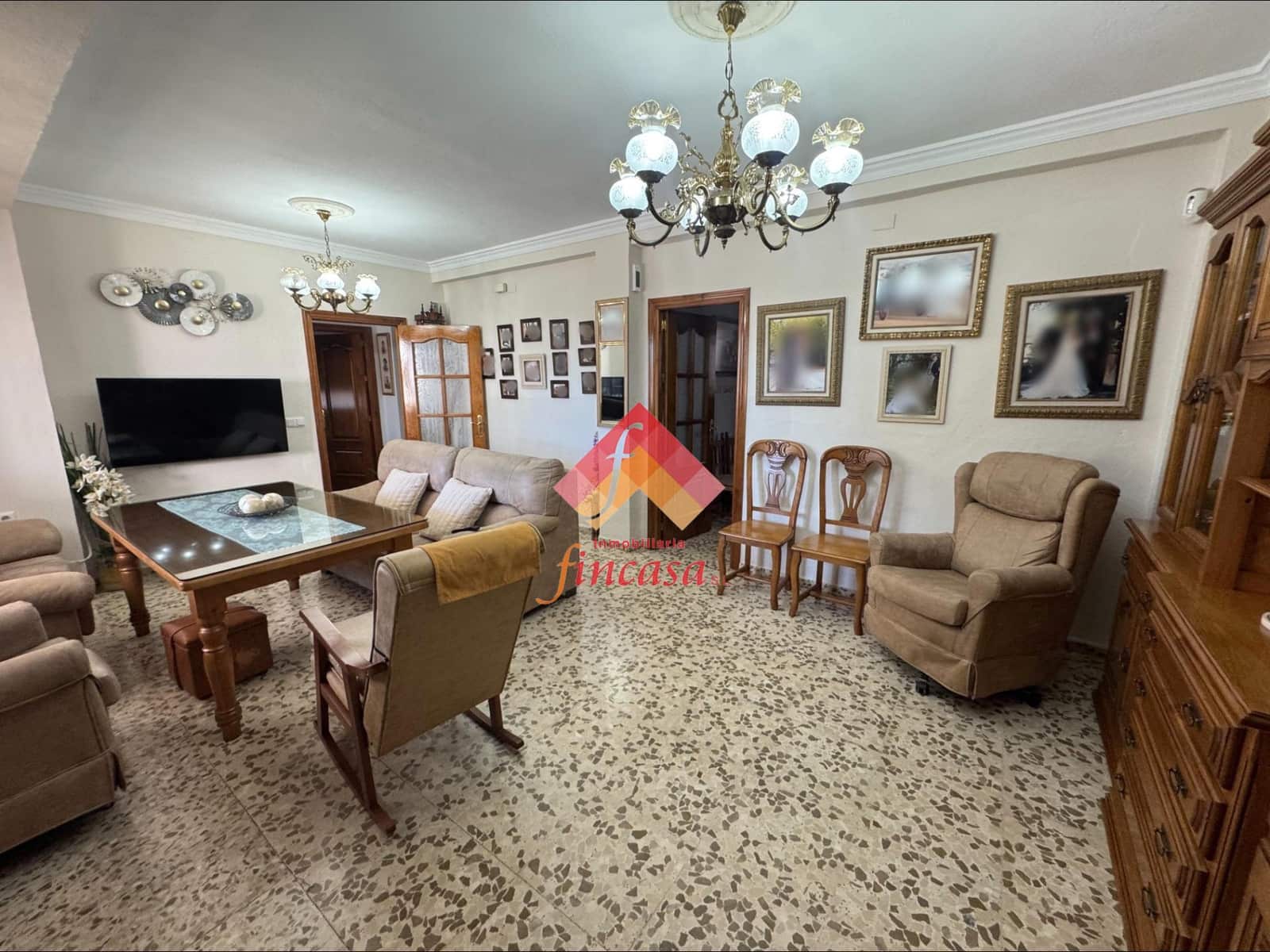 Chalet de 5 habitaciones en Ronda en venta con garaje - 360.000 € (Ref: 10177187)