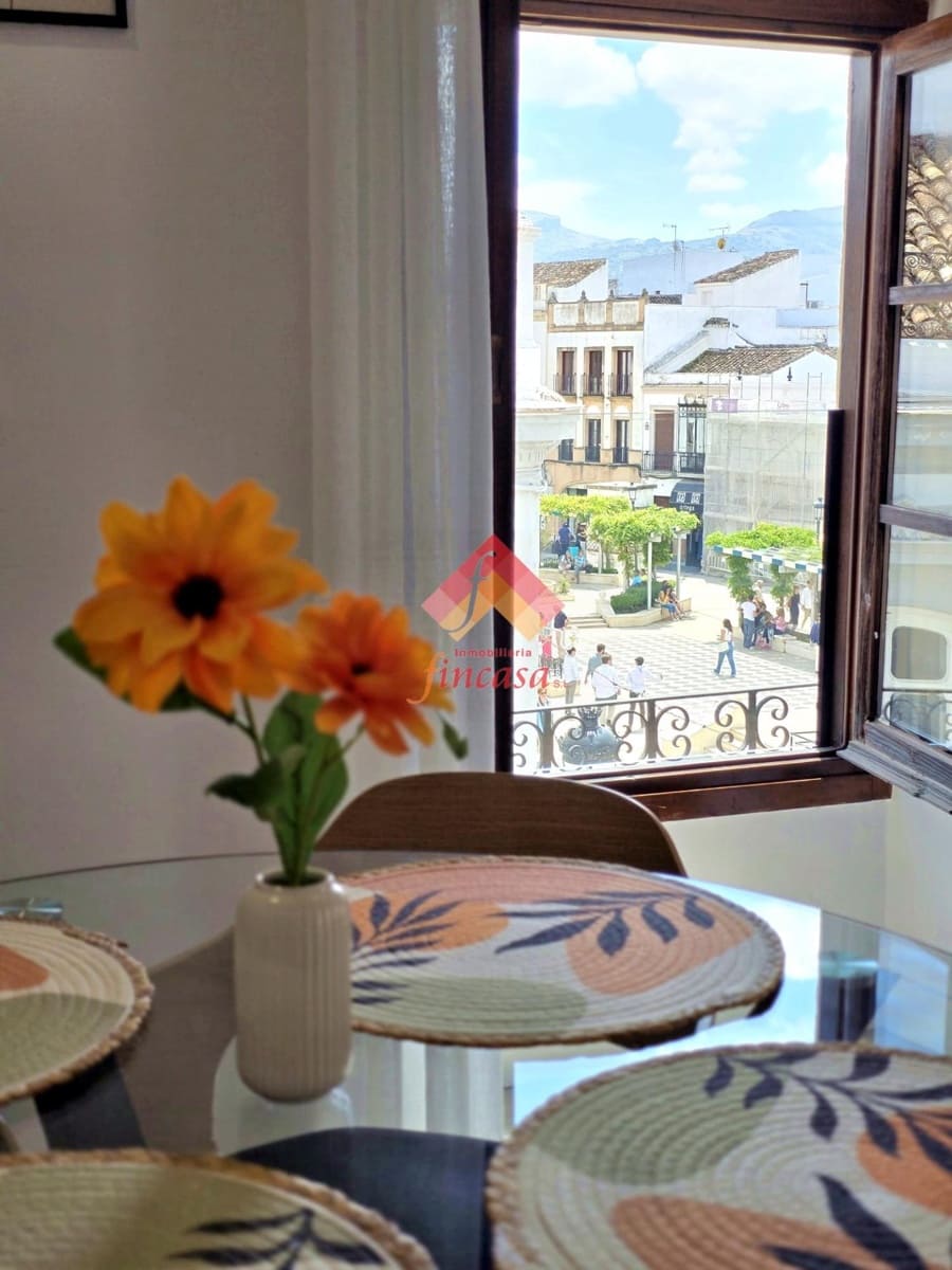 3 bedroom Apartment for rent in Ronda - € 1,500 (Ref: 10180647)
