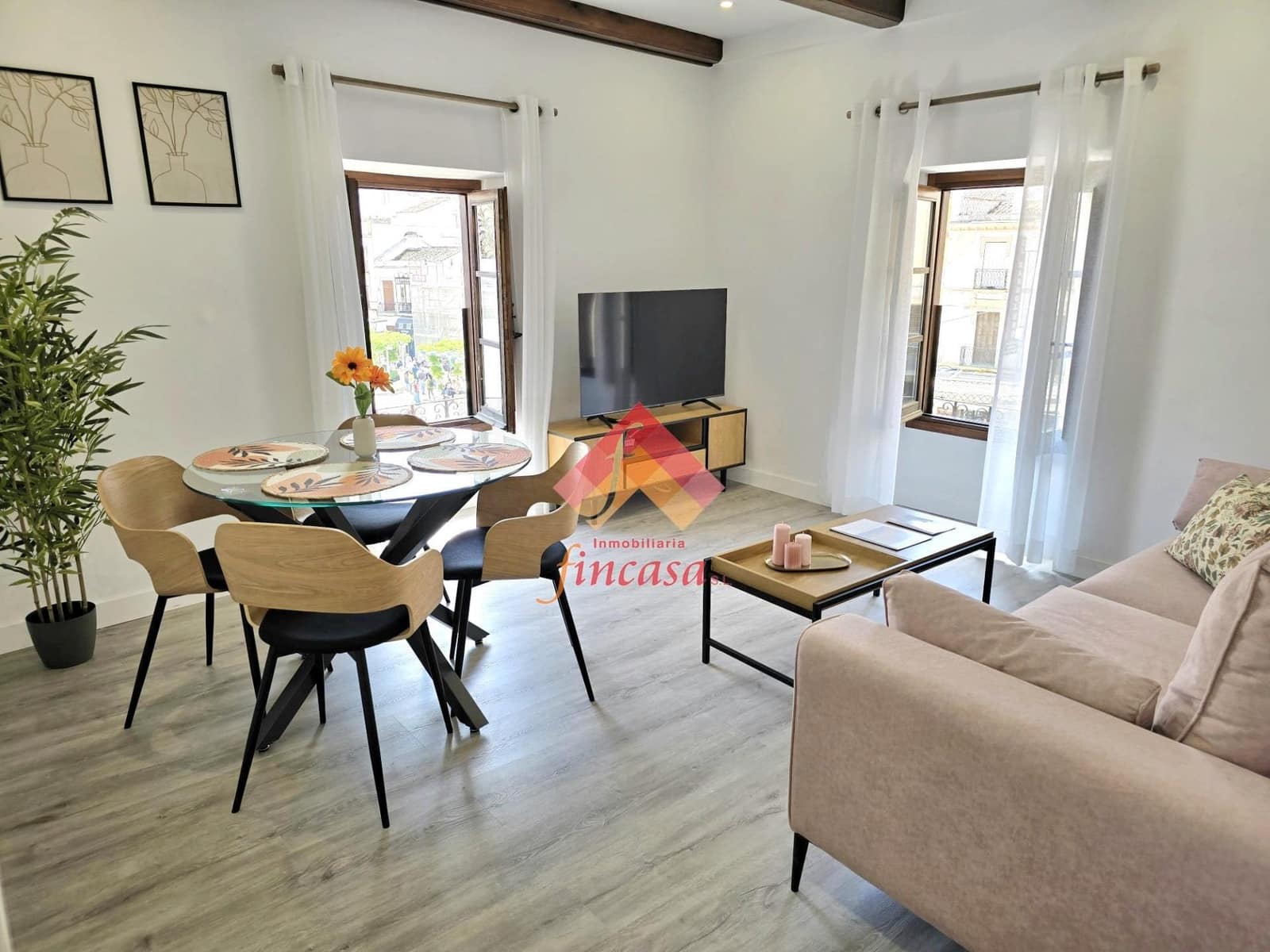 3 bedroom Apartment for rent in Ronda - € 1,500 (Ref: 10180647)