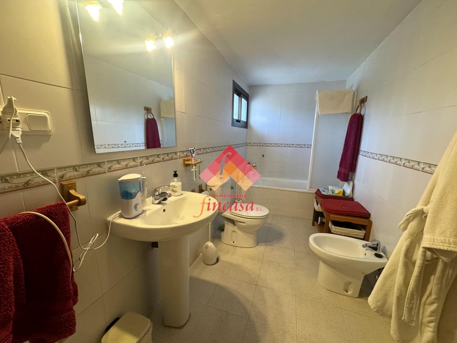 Chalet de 4 habitaciones en Ronda en alquiler con piscina garaje - 1.500 € (Ref: 10184985)