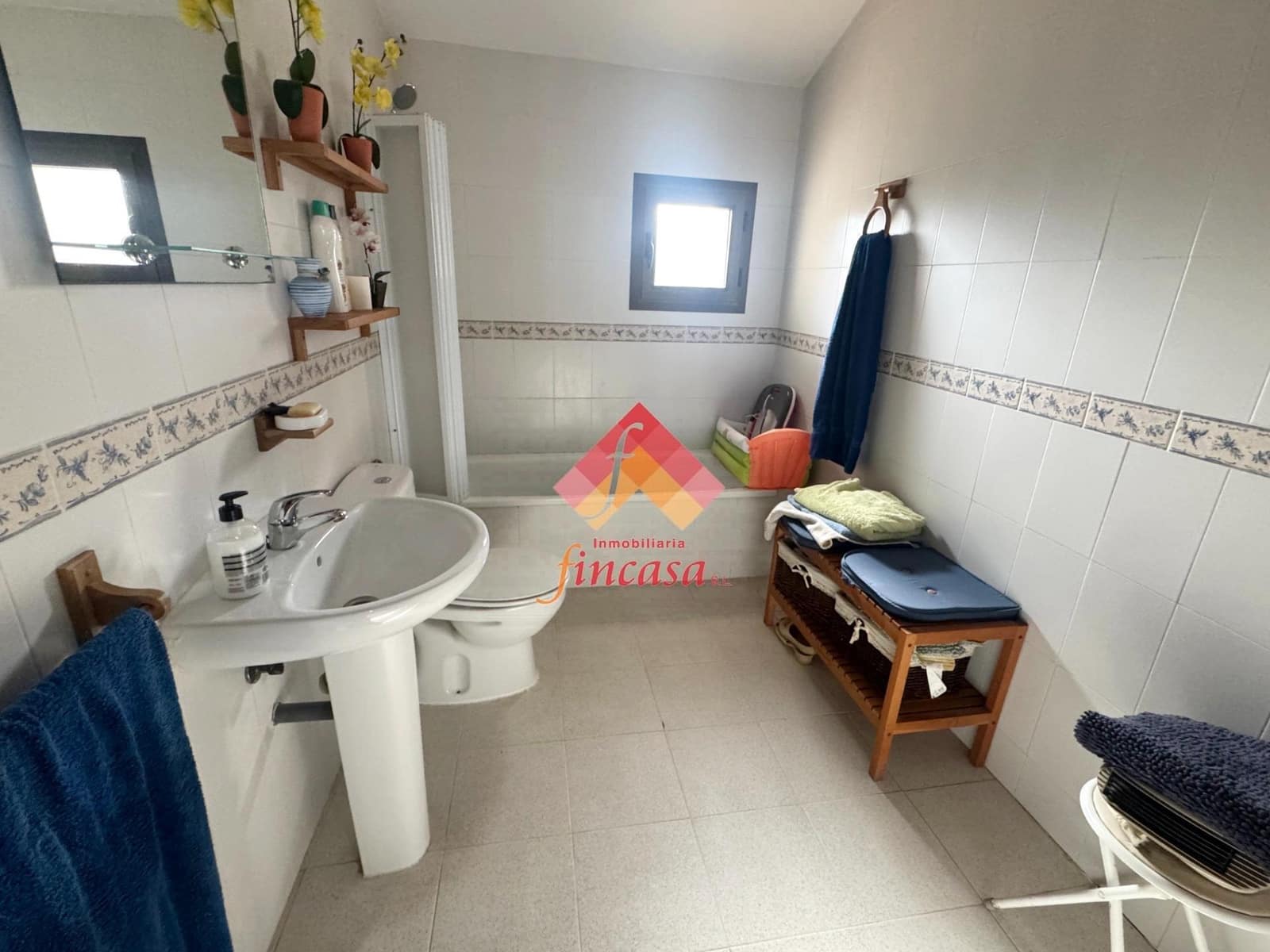 Chalet de 4 habitaciones en Ronda en alquiler con piscina garaje - 1.500 € (Ref: 10184985)