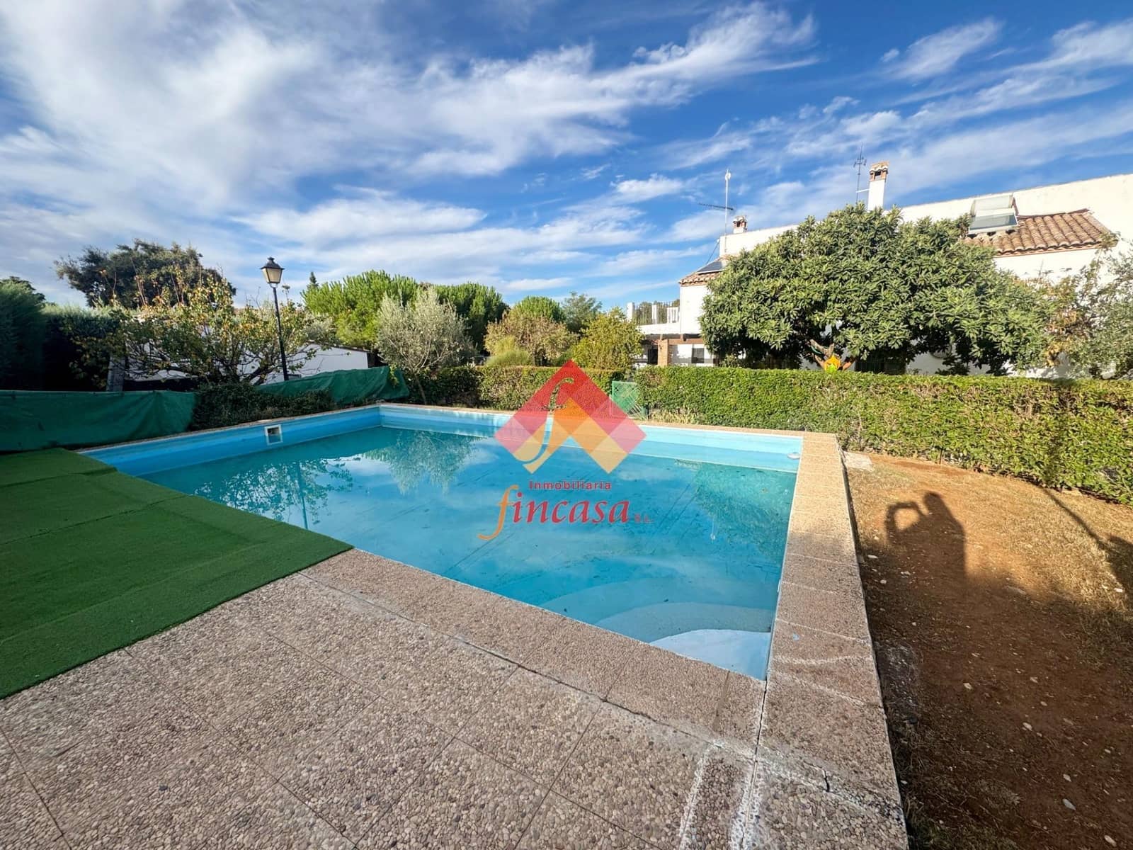Chalet de 4 habitaciones en Ronda en alquiler con piscina garaje - 1.500 € (Ref: 10184985)
