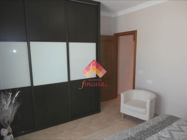 Adosado de 3 habitaciones en Arriate en venta con garaje - 210.000 € (Ref: 10184987)