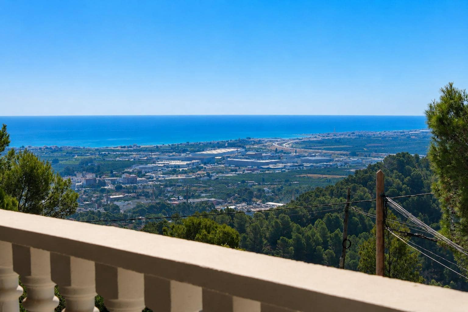 5 bedroom Villa for sale in Oliva - € 530,000 (Ref: 10009223)