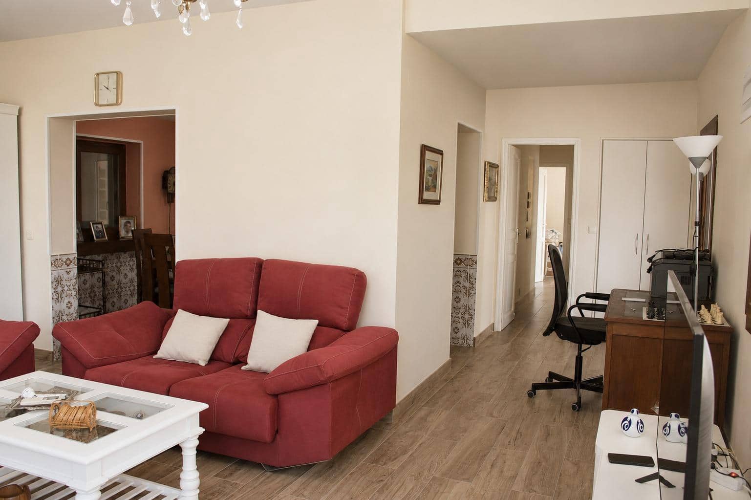5 bedroom Villa for sale in Oliva - € 530,000 (Ref: 10009223)