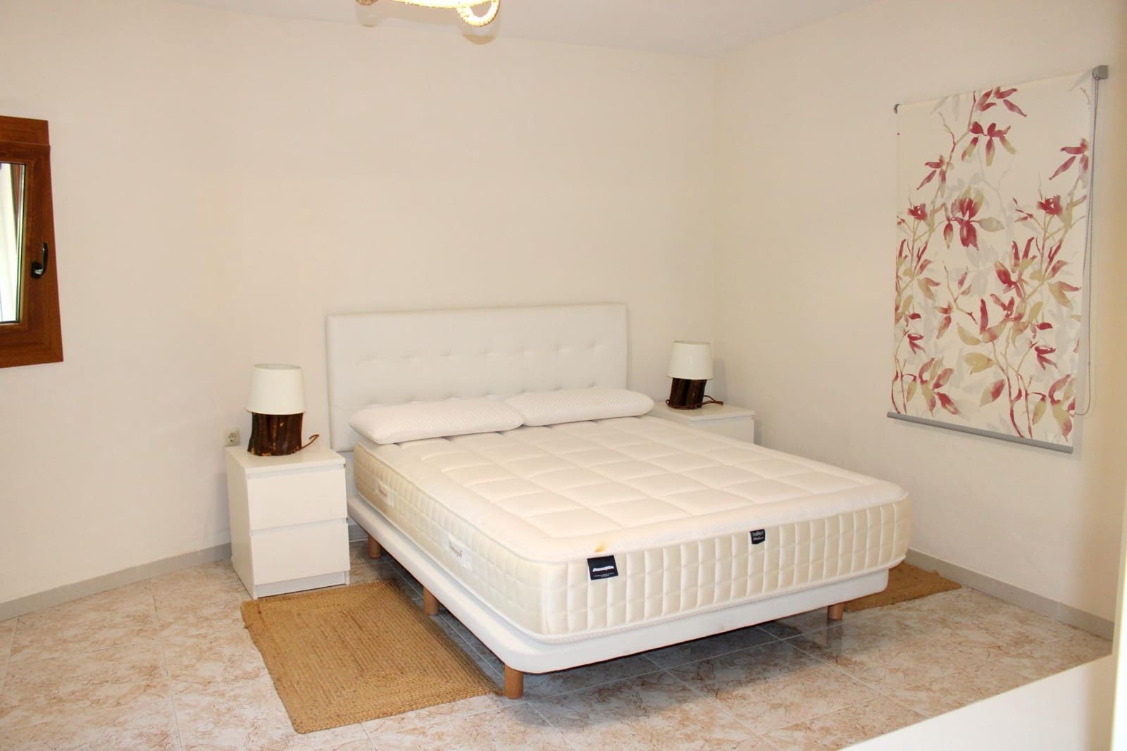 5 bedroom Villa for sale in Oliva - € 530,000 (Ref: 10009223)