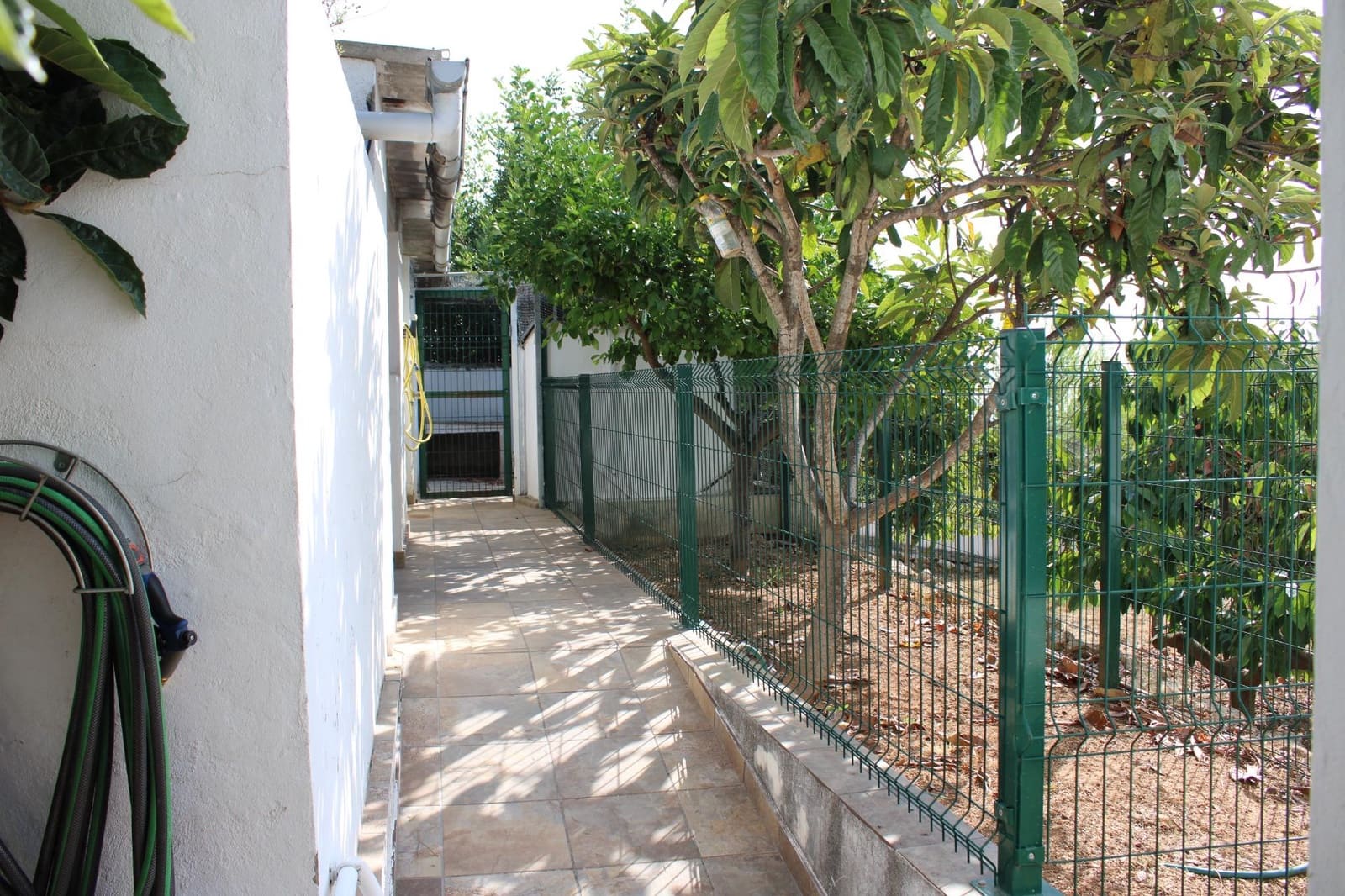 5 bedroom Villa for sale in Oliva - € 530,000 (Ref: 10009223)