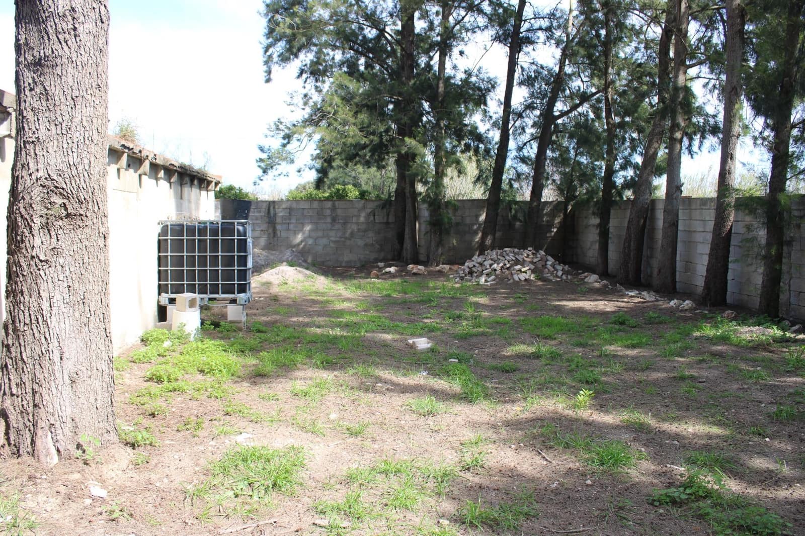 Finca/Hus på landet till salu i Oliva Nova - 180 000 € (Ref: 10015706)
