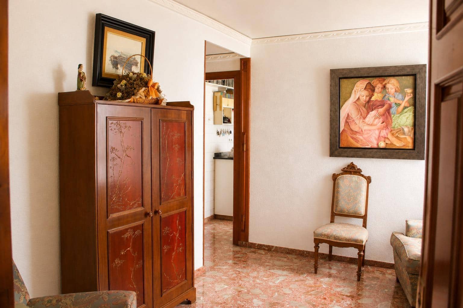 8 sovrum Lägenhet till salu i Oliva - 311 000 € (Ref: 10041259)