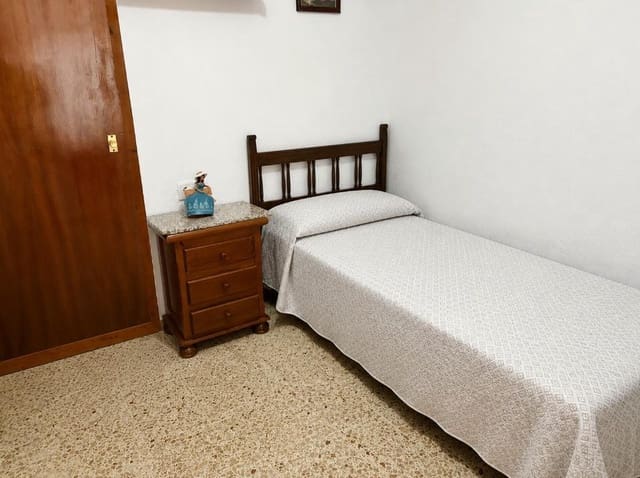 Apartamento Playa de 3 habitaciones en Oliva en alquiler - 700 € (Ref: 10076570)