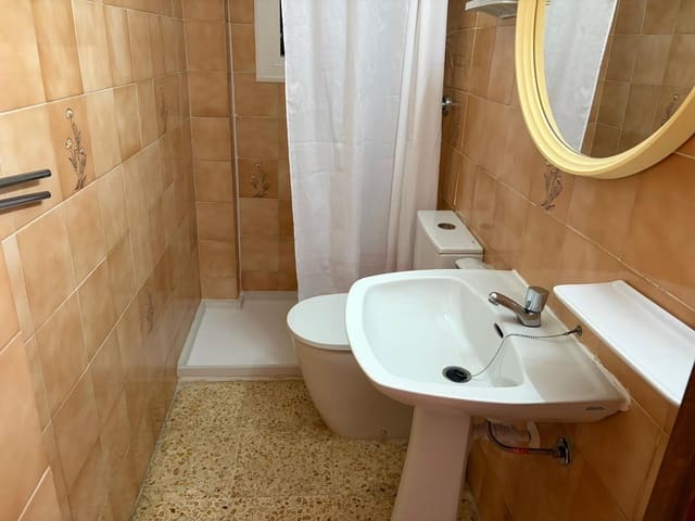 Apartamento Playa de 3 habitaciones en Oliva en alquiler - 700 € (Ref: 10076570)