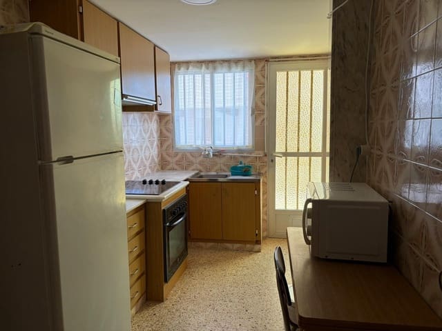 Apartamento Playa de 3 habitaciones en Oliva en alquiler - 700 € (Ref: 10076570)