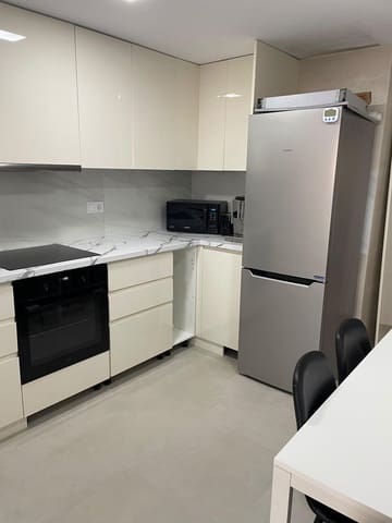 2 camera da letto Appartamento da affittare in Oliva - 850 € (Rif: 10098567)