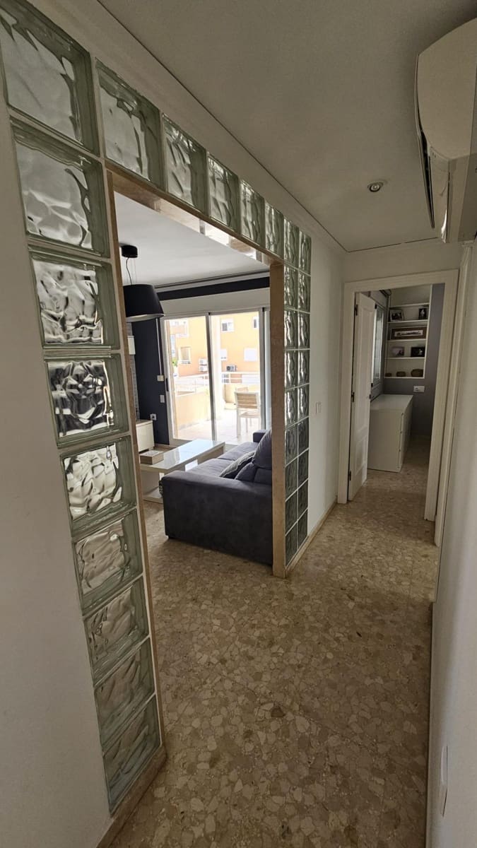3 sypialnia Apartament do wynajęcia w Oliva z basenem garażem - 1 250 € (Ref: 10131782)