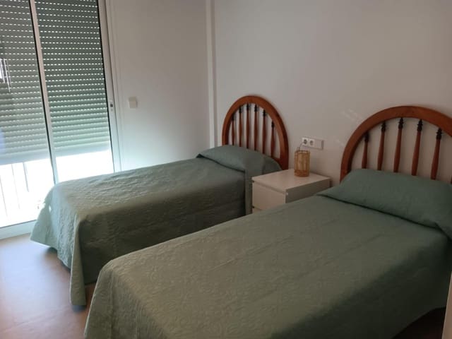 2 soveværelse Lejlighed til leje i Oliva med swimmingpool - € 1.200 (Ref: 10142511)