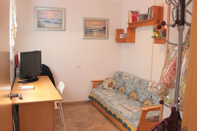 3 soverom Leilighet til salgs i Oliva med garasje - € 184 900 (Ref: 10159854)