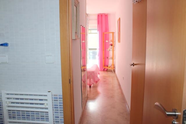 Piso de 3 habitaciones en Oliva en venta con garaje - 179.900 € (Ref: 10159854)