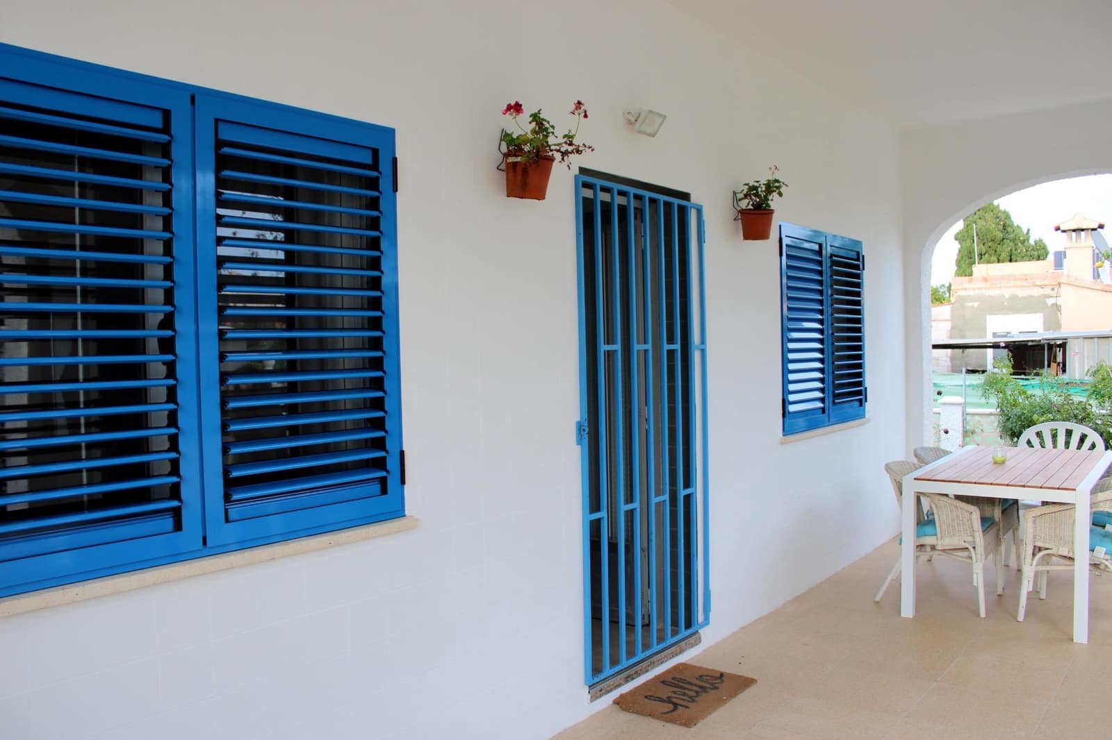 3 soveværelse Villa til leje i Oliva med garage - € 950 (Ref: 8293484)