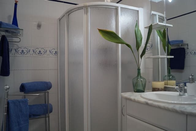 6 bedroom Townhouse for sale in Oliva - € 520,000 (Ref: 8293491)