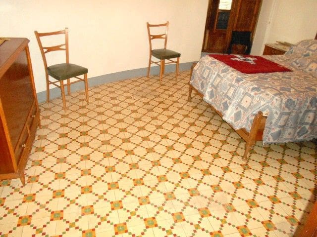 3 sovrum Hus till salu i Oliva - 150 000 € (Ref: 8310946)