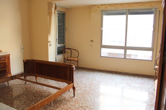 5 bedroom Restaurant/Bar for sale in La Font d'En Carròs - € 250,000 (Ref: 8343410)