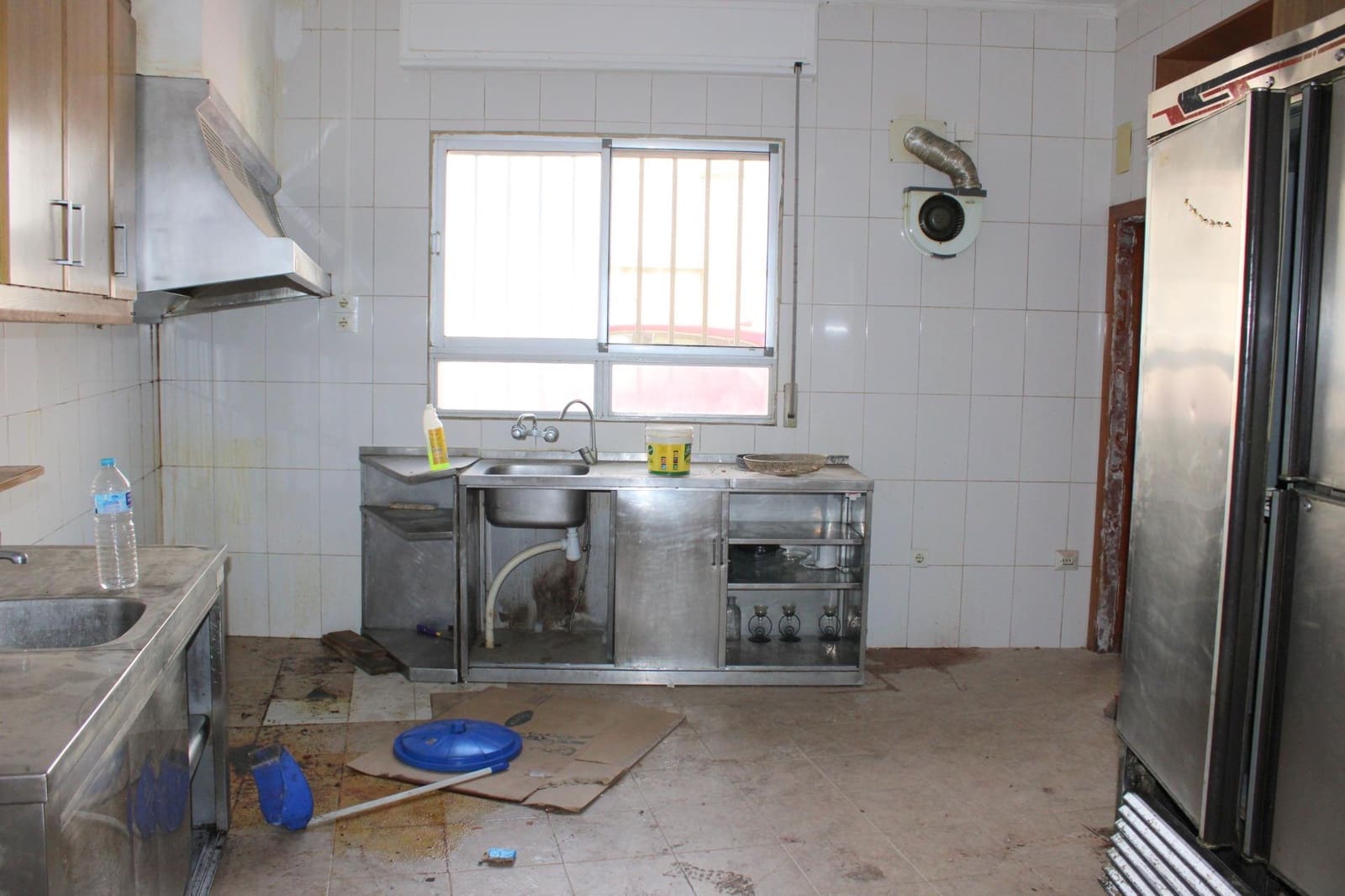 5 chambre Restaurant/Bar à vendre à La Font d'En Carros - 250 000 € (Ref: 8343410)