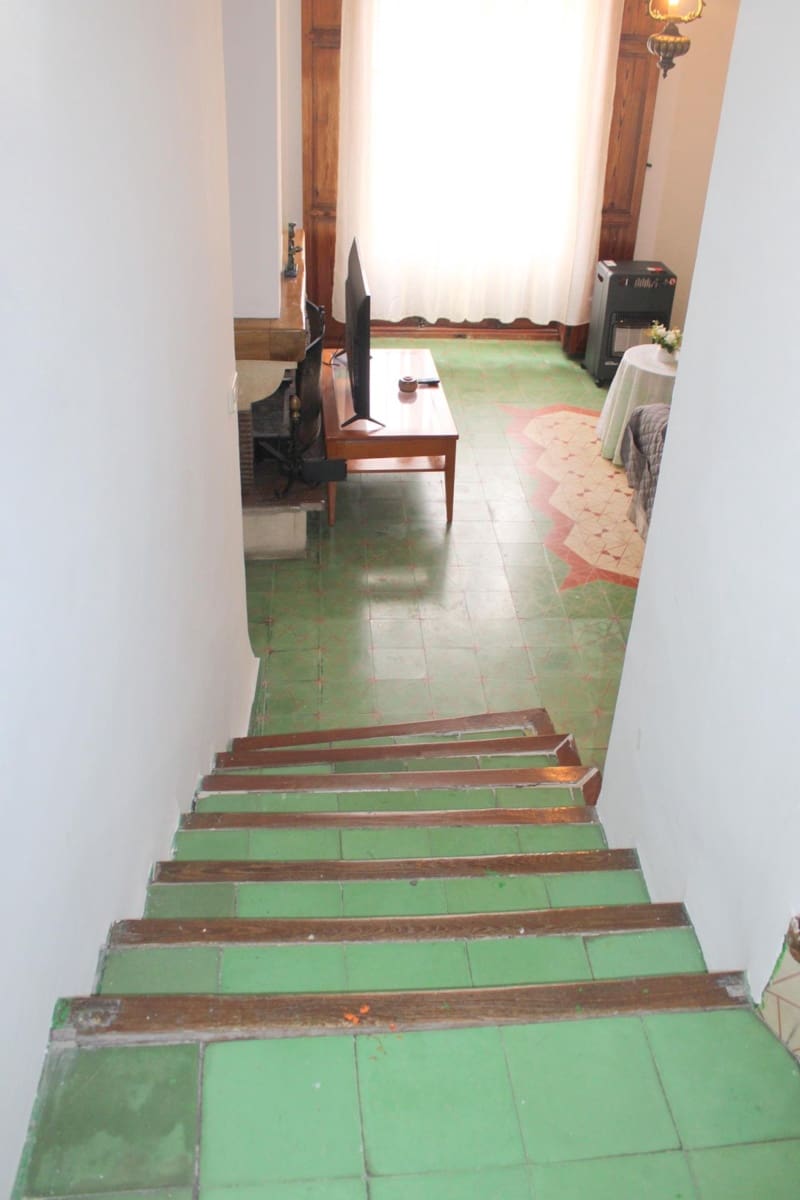 4 bedroom Townhouse for sale in Oliva - € 220,000 (Ref: 8362847)