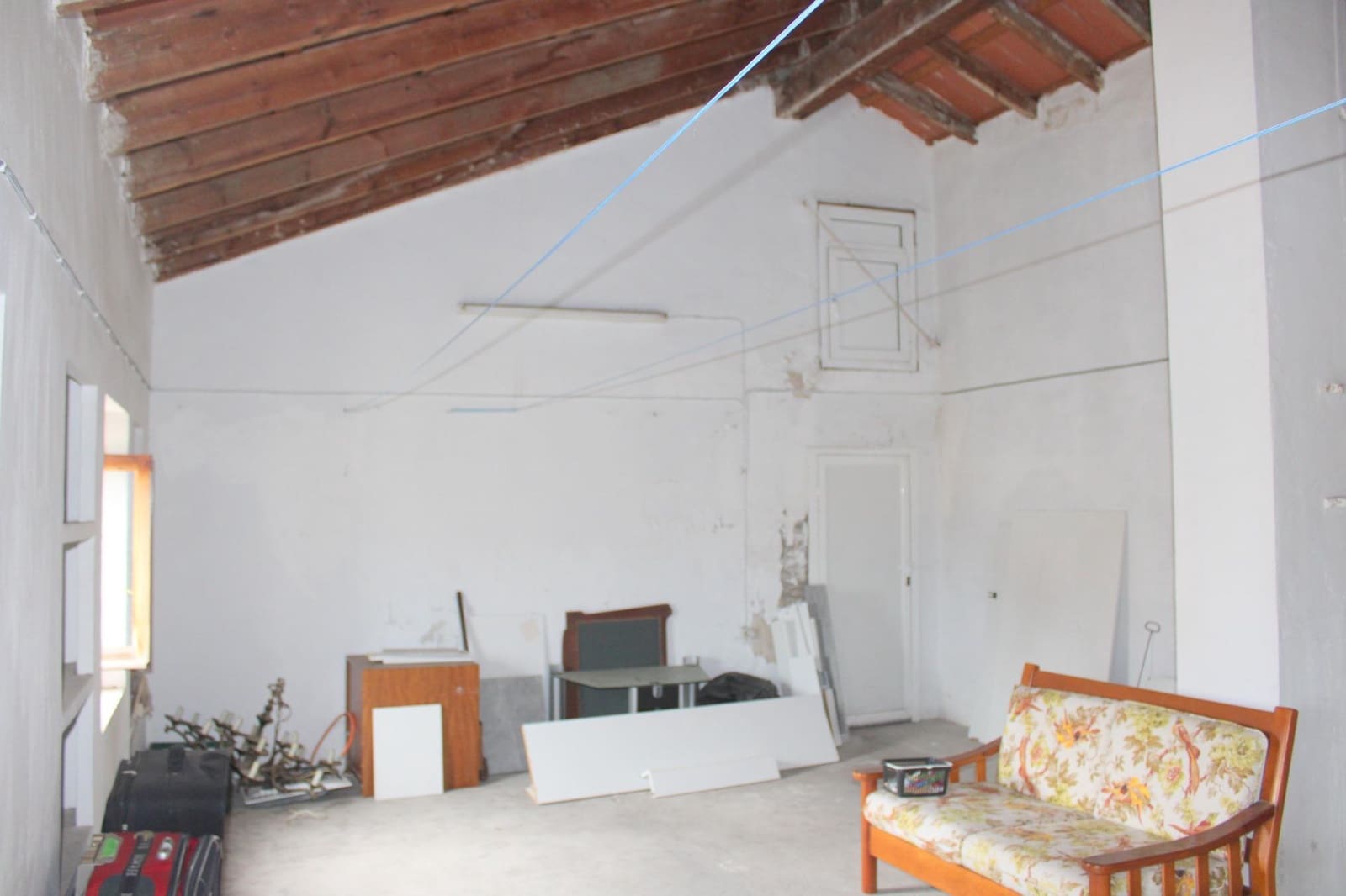 4 bedroom Townhouse for sale in Oliva - € 220,000 (Ref: 8362847)