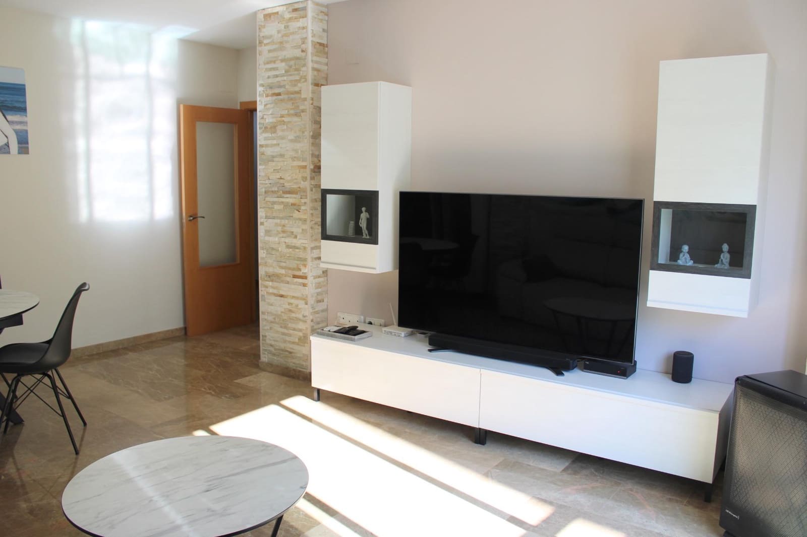 3 bedroom Flat for rent in Oliva with garage - € 1,400 (Ref: 8792633)