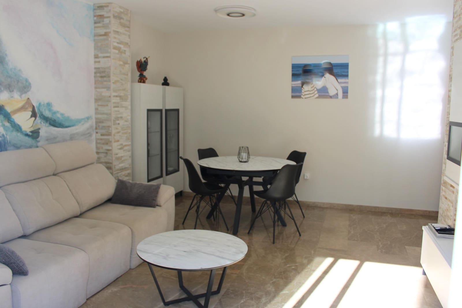 3 bedroom Flat for rent in Oliva with garage - € 1,400 (Ref: 8792633)