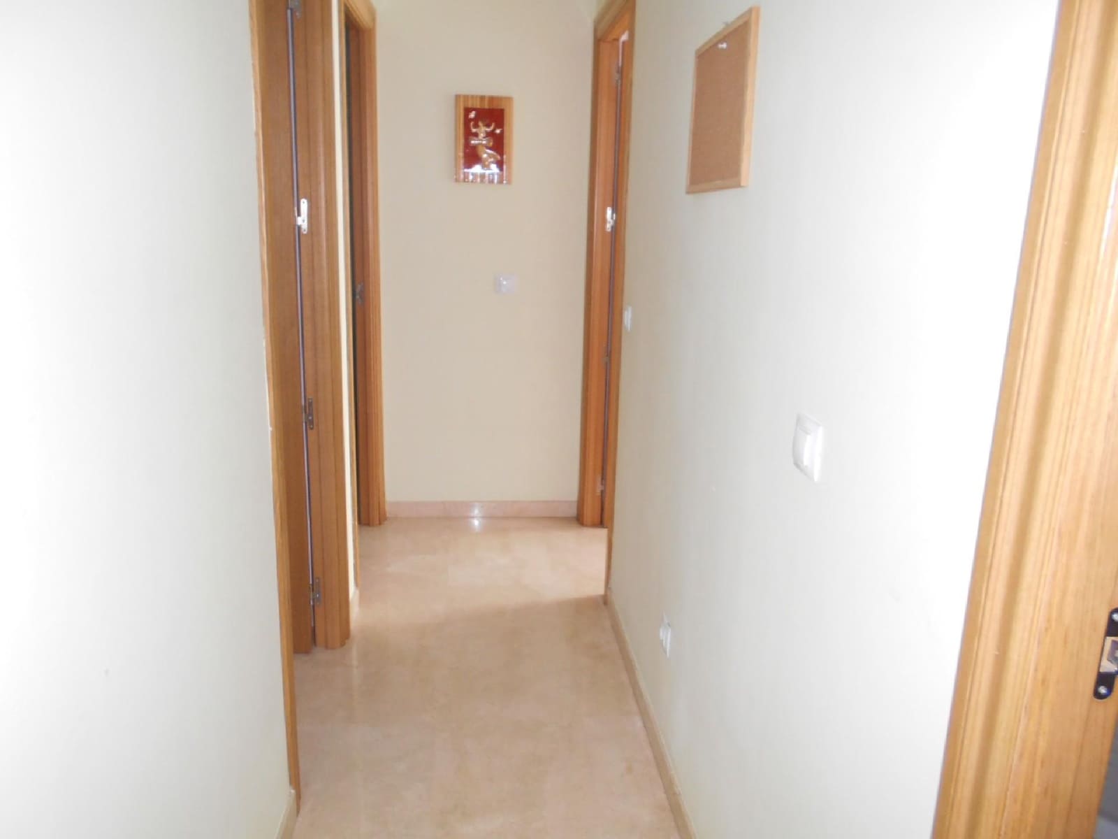 Appartement de 3 chambres à louer à Oliva - 850 € (Ref: 8976282)