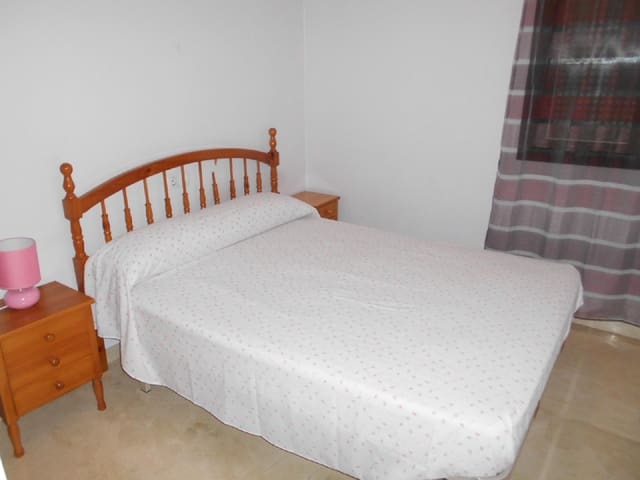 3 Zimmer Wohnung zu vermieten in Oliva - 850 € (Ref: 8976282)
