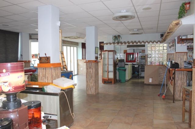 2 camera da letto Azienda in vendita in Oliva con piscina - 380.000 € (Rif: 9017193)