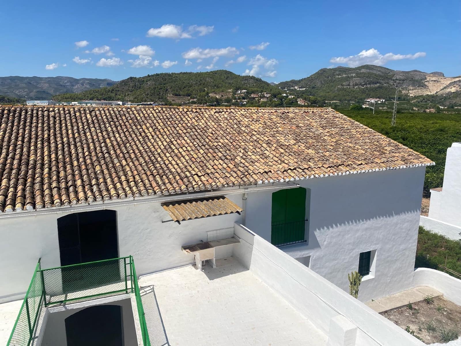 8 bedroom Villa for sale in Beniarjo with pool - € 1,500,000 (Ref: 9062550)