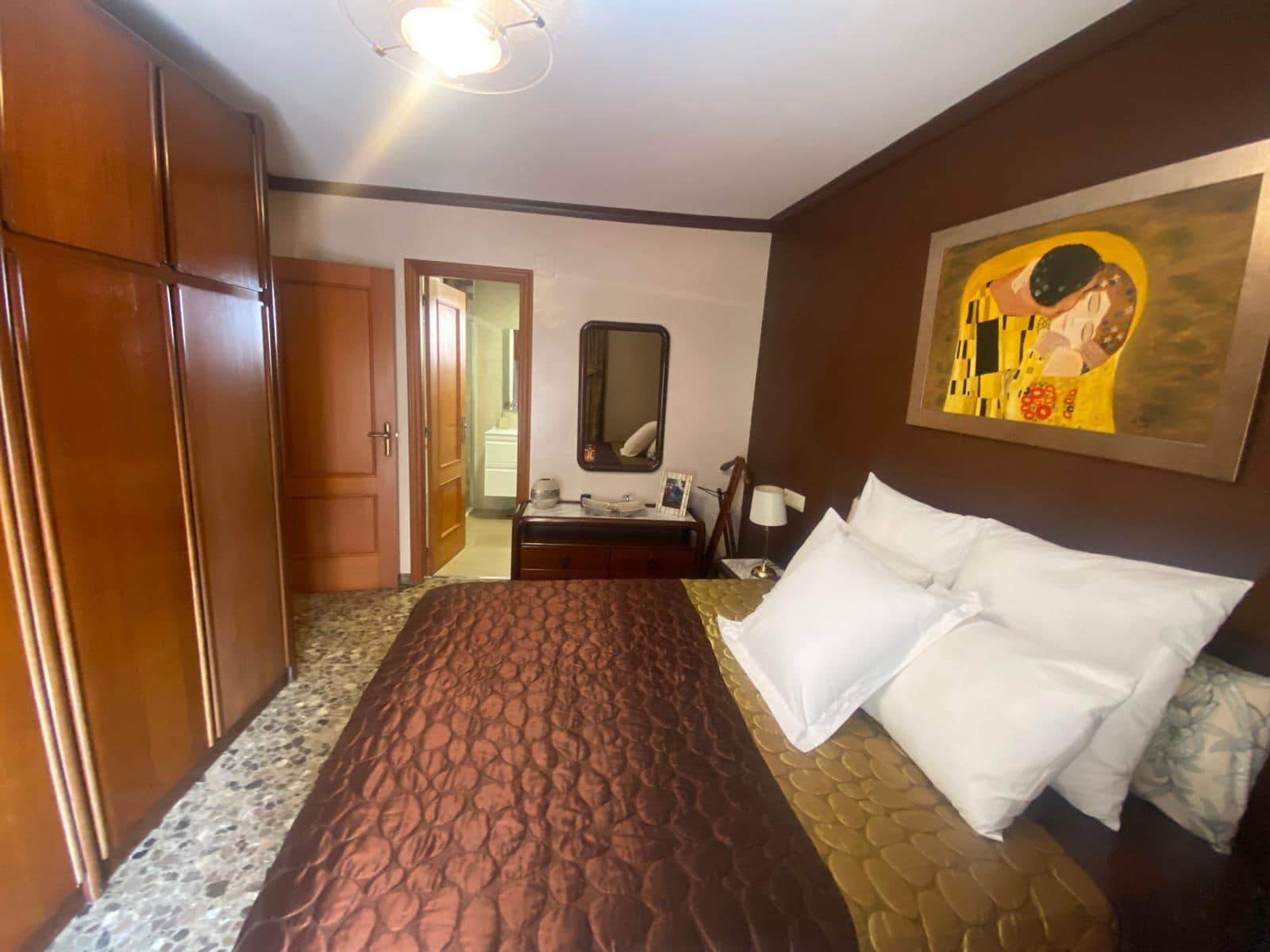 5 makuuhuone Omakotitalo myytävänä paikassa Oliva mukana 
autotalli - 262 000 € (Ref: 9116267)