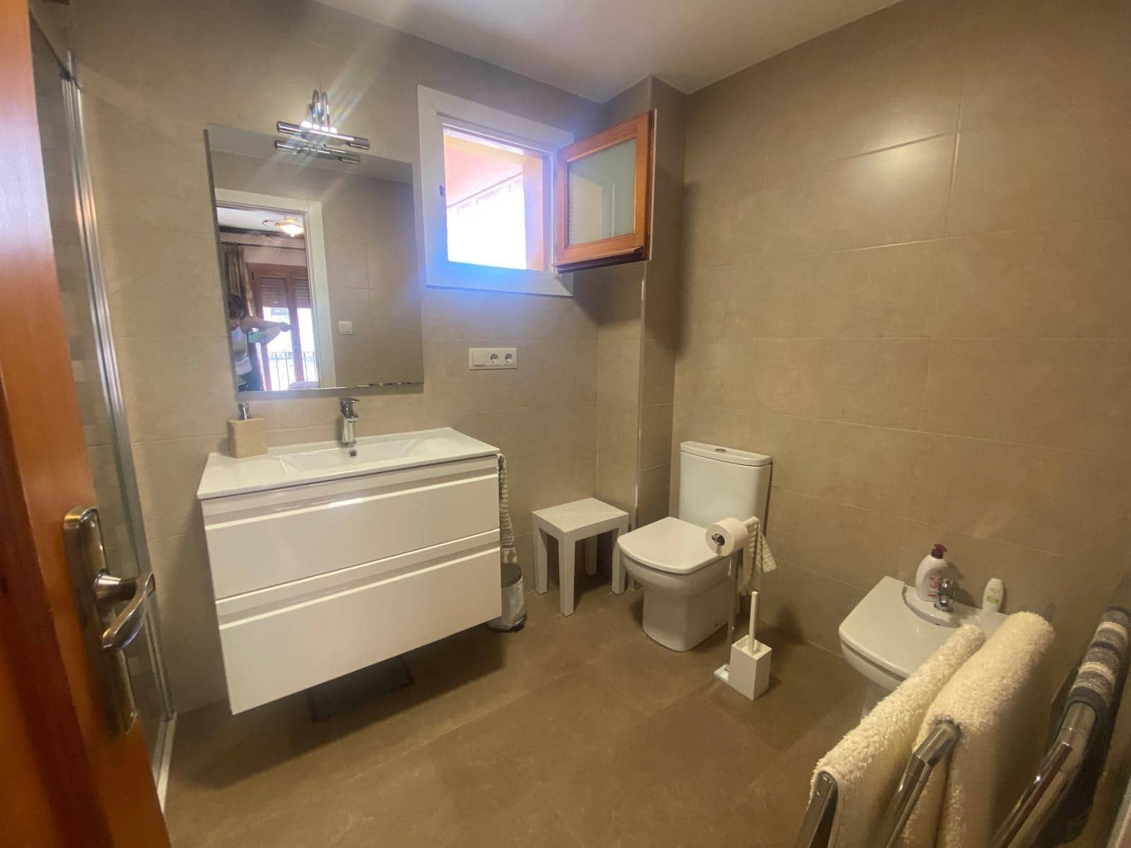 5 makuuhuone Omakotitalo myytävänä paikassa Oliva mukana 
autotalli - 262 000 € (Ref: 9116267)