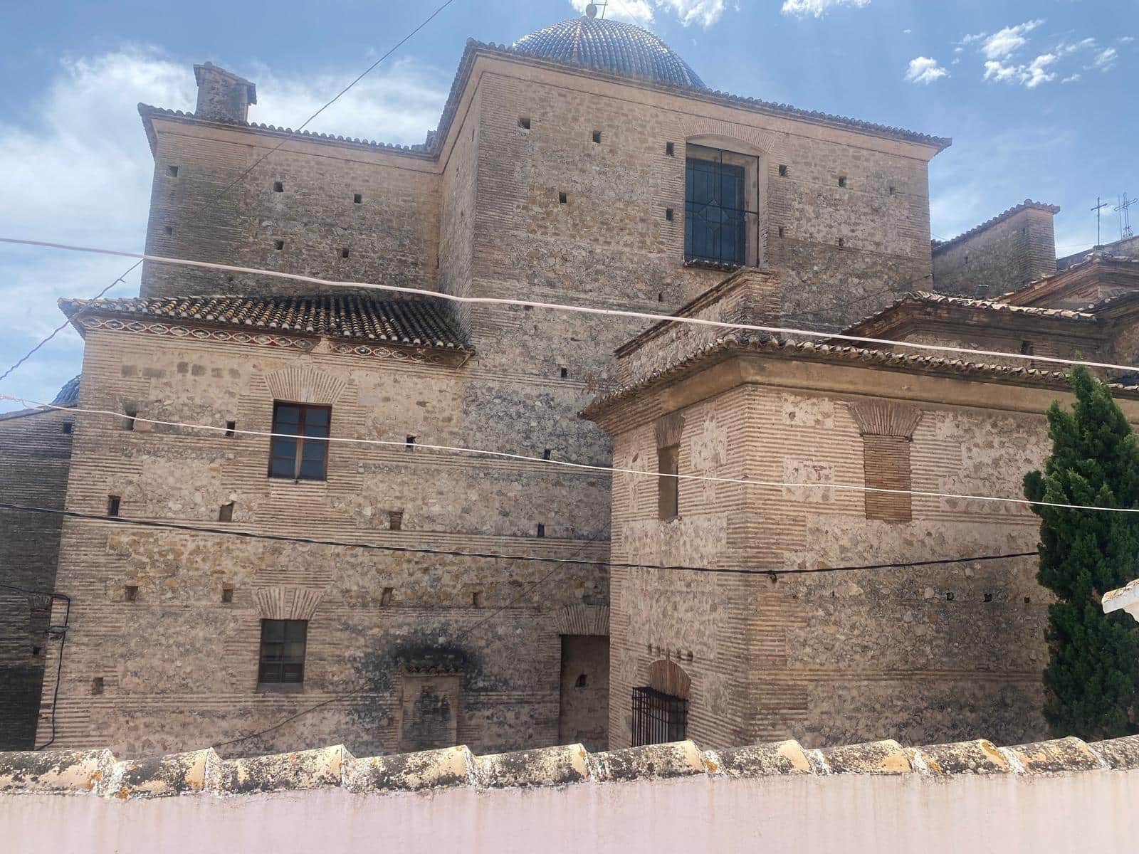 5 makuuhuone Omakotitalo myytävänä paikassa Oliva mukana 
autotalli - 262 000 € (Ref: 9116267)