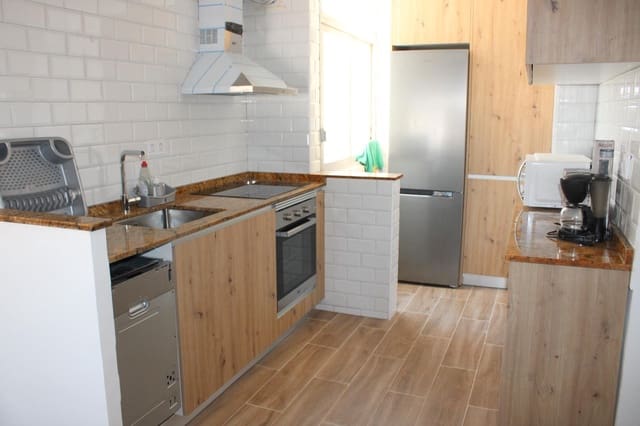 3 soveværelse Lejlighed til leje i Oliva - € 1.400 (Ref: 9128478)