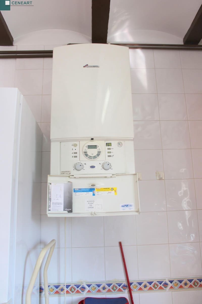 3 bedroom Villa for sale in Oliva - € 228,000 (Ref: 9163949)