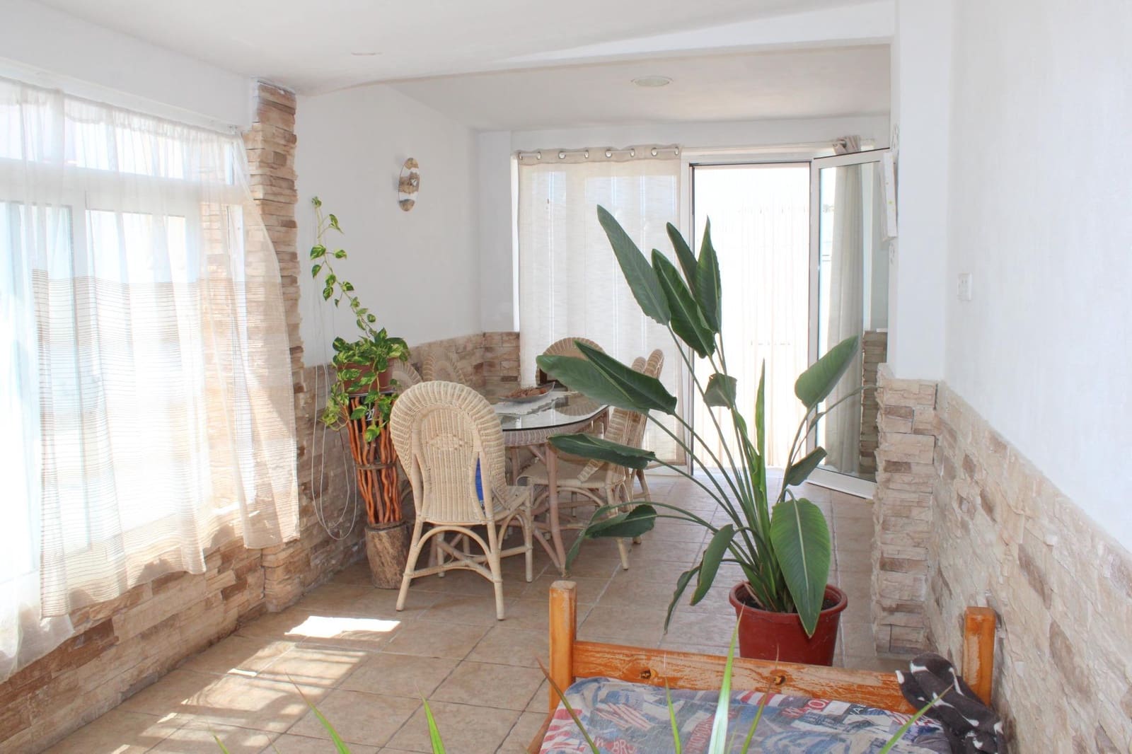 4 soveværelse Villa til salg i Oliva med swimmingpool garage - € 499.000 (Ref: 9181158)