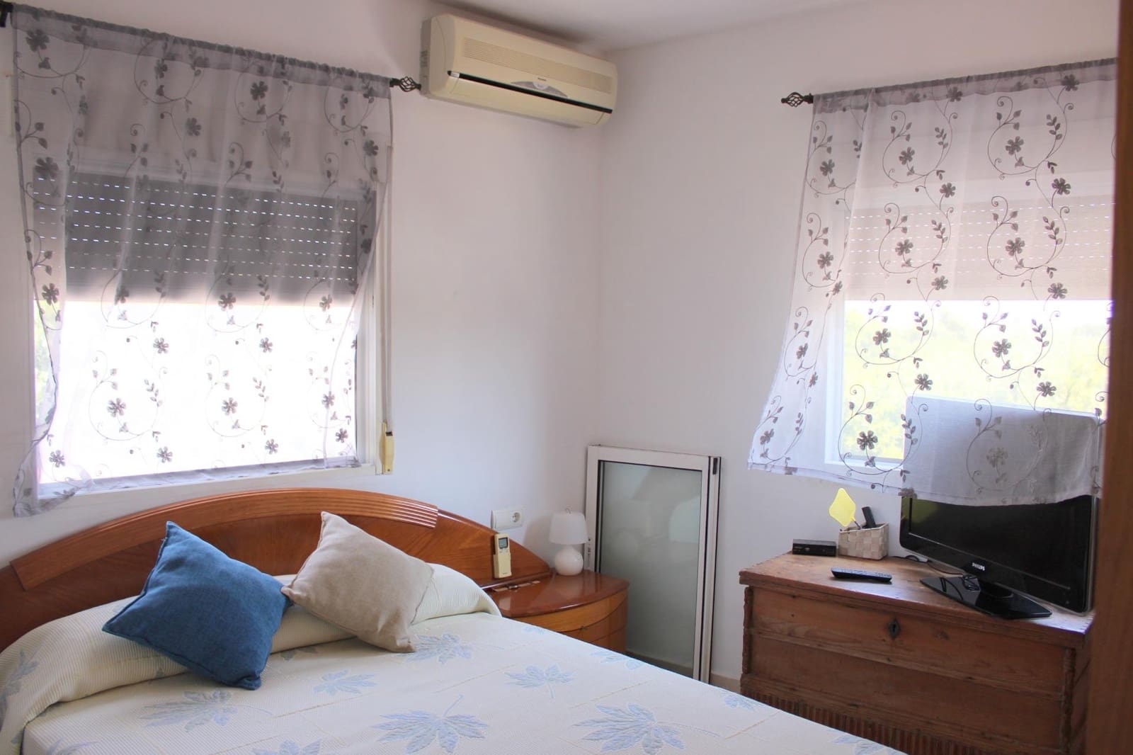 4 soveværelse Villa til salg i Oliva med swimmingpool garage - € 499.000 (Ref: 9181158)